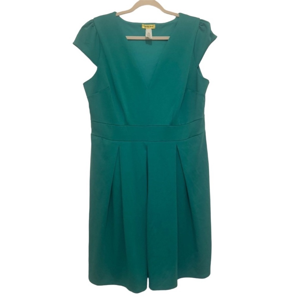 ModCloth | Yellow Star Green Meet Me at the Punchbowl Dress Women’s Plus Size 1X